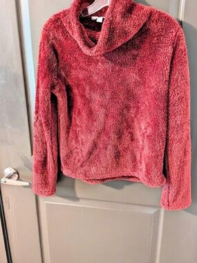 LAB JOY Fuzzy Cowl Neck Pullover in Red Small Like New